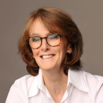 Headshot of Dr Cathy Foley